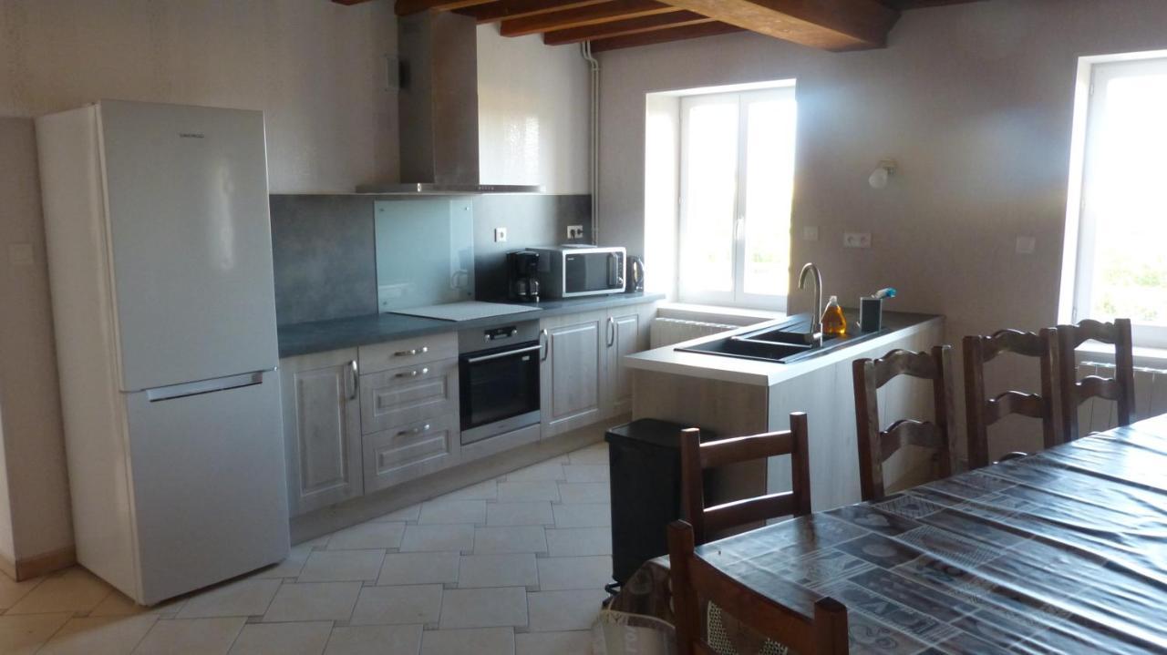 Maison De La Delle Pertheville-Ners Bagian luar foto